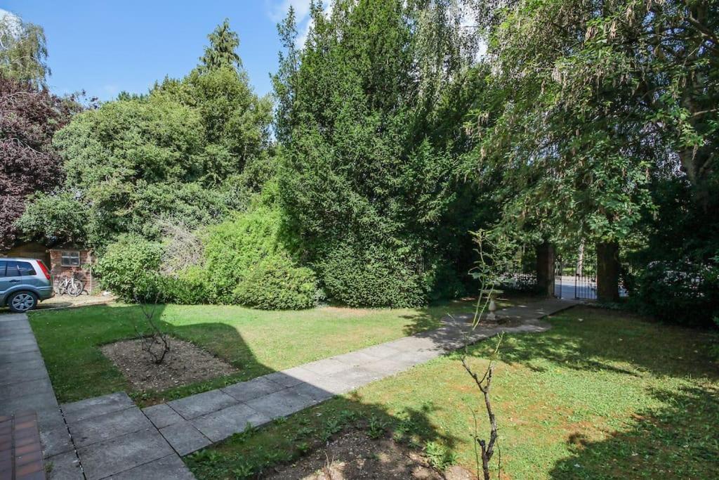 Flat 2, 158 Abingdon Road Apartment Oxford Bagian luar foto