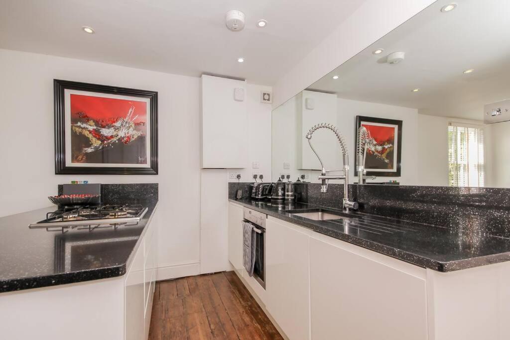 Flat 2, 158 Abingdon Road Apartment Oxford Bagian luar foto